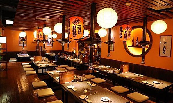 特色燒烤店裝修，體現(xiàn)的就是格調(diào)和品質(zhì)