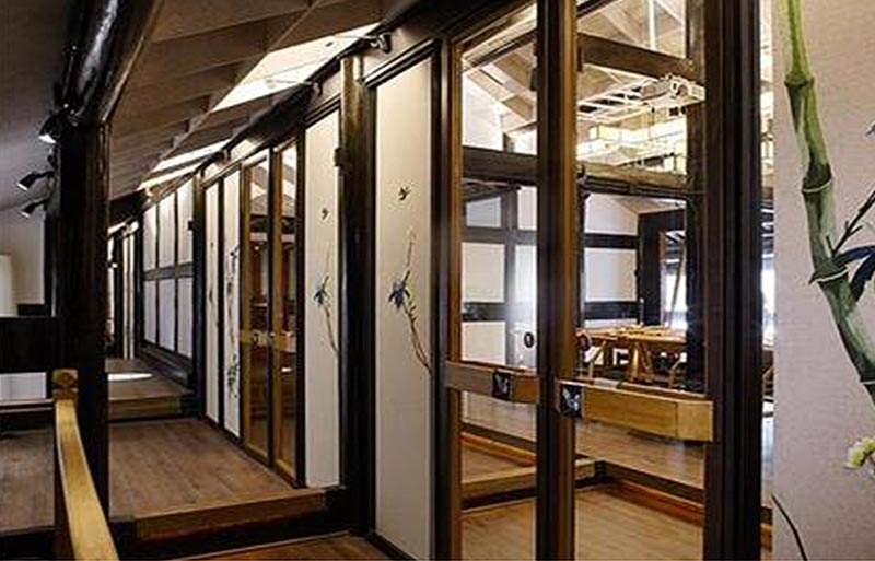 來(lái)怡中餐廳走道設(shè)計(jì)