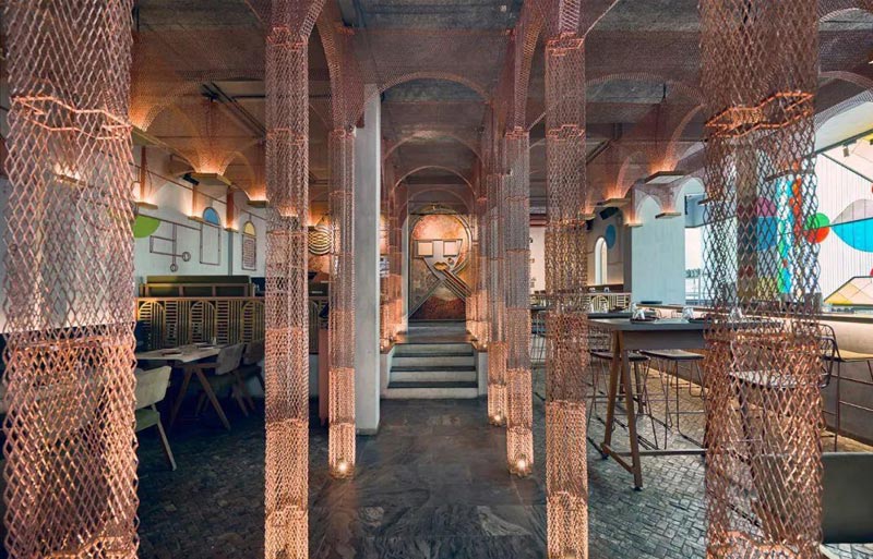 FLYPIZZA&HOODADAKCHICKEN西餐廳色彩設(shè)計