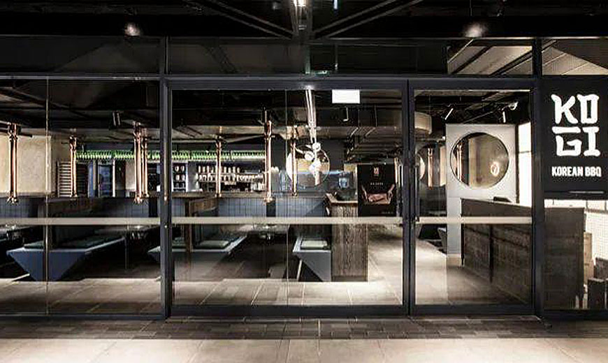 木炭燒烤店面設(shè)計